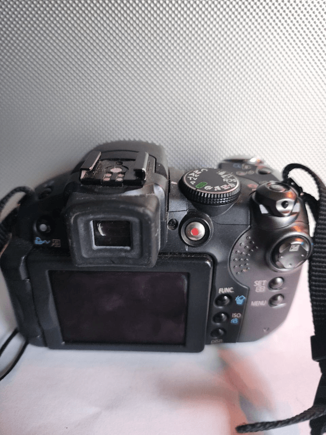 Canon PowerShot S5 IS