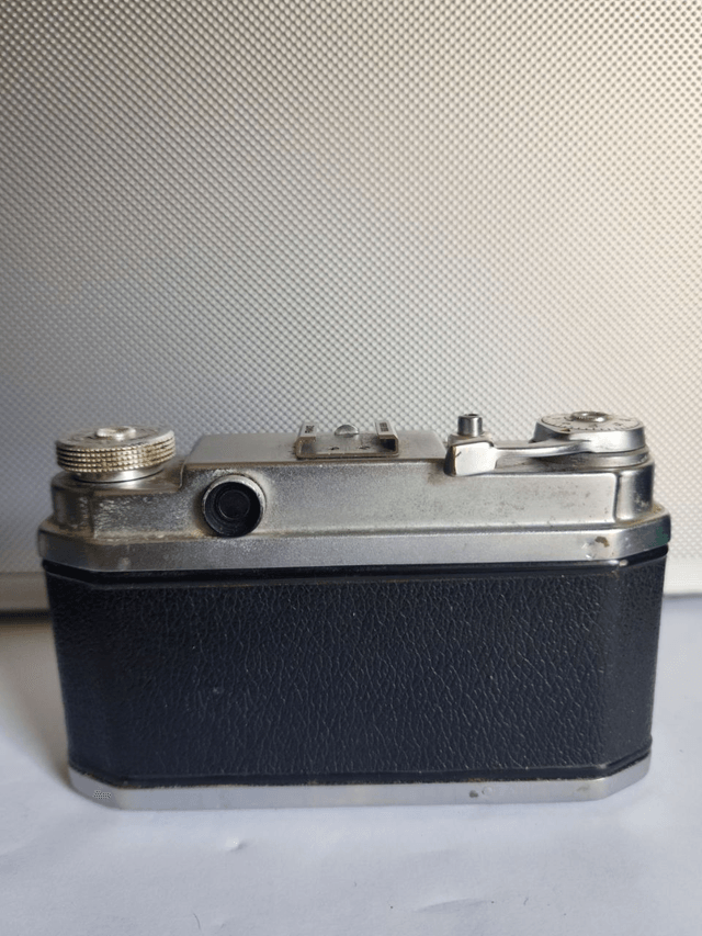 Foca Sport 2 avec Objectif Oplar Color 45mm f/2.8