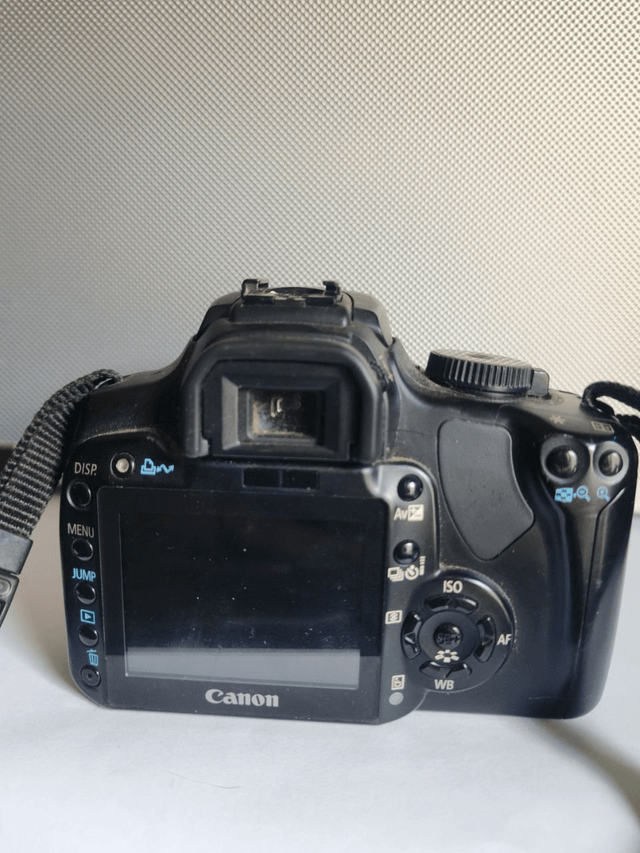 Canon EOS 400D avec Objectif EF 35-80mm 1:4-5.6